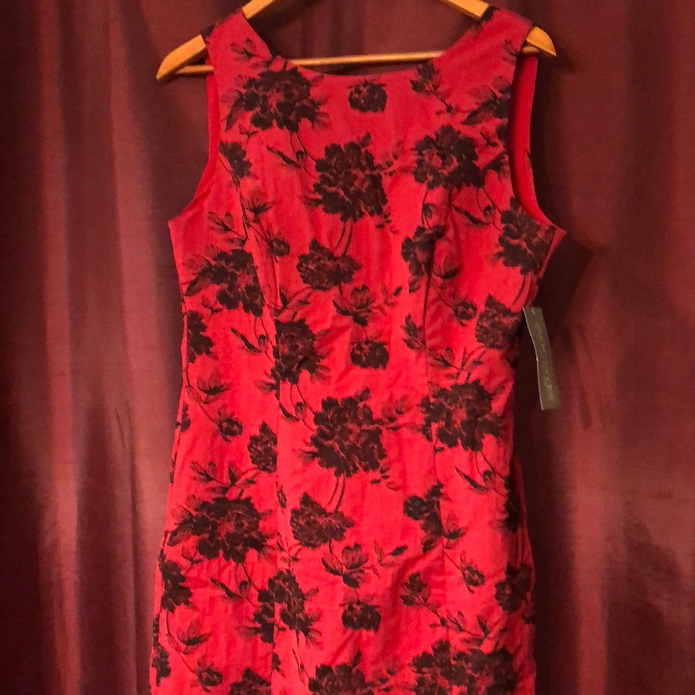 Midi-length Flared Dress with Floral Design